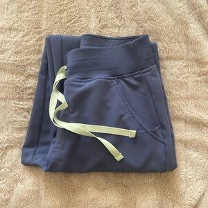 Extra small figs jogger pants